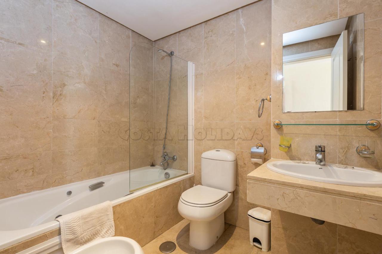 Marina Real 425 Apartment Manilva Exterior photo